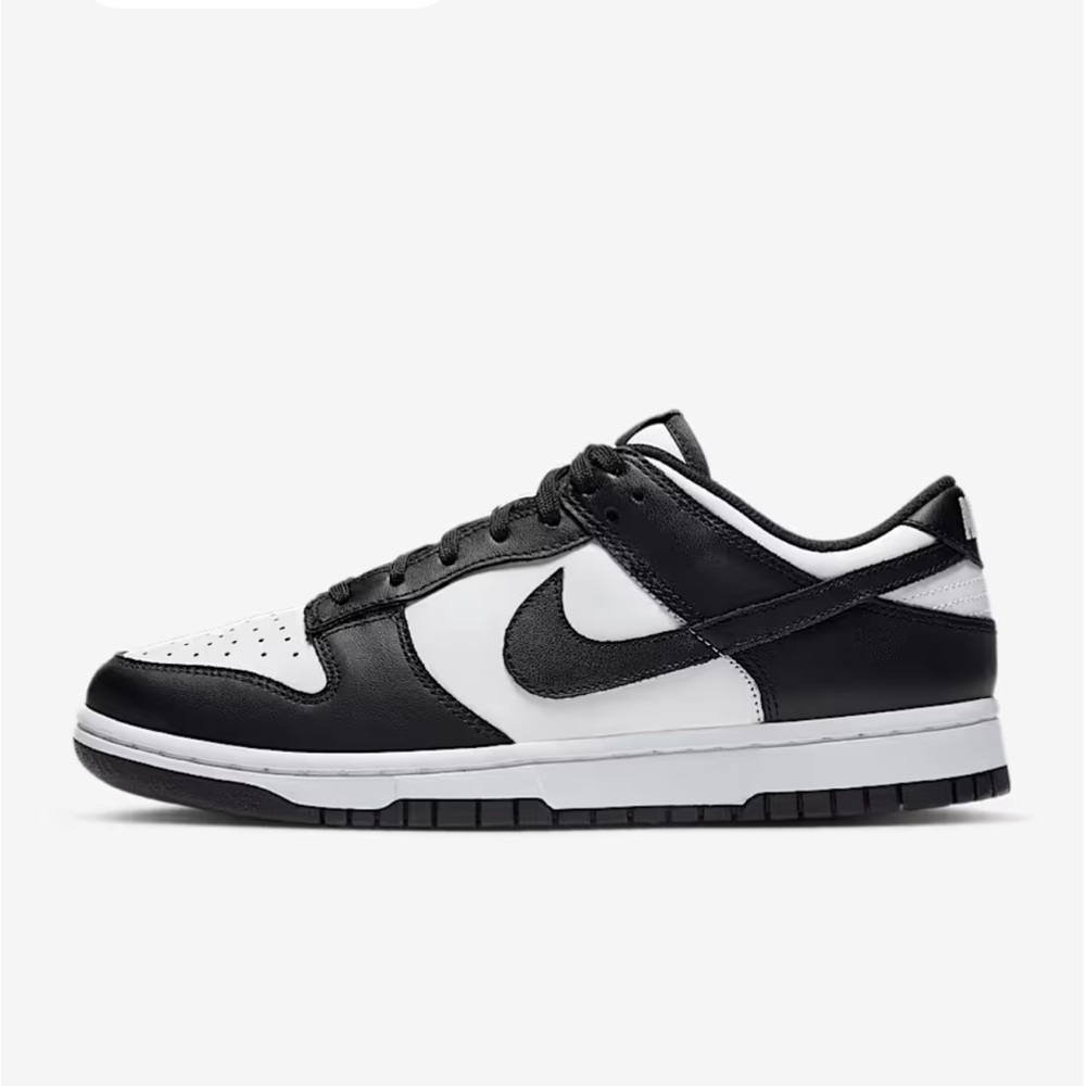 Nike Dunk Low Sneakers Black and White